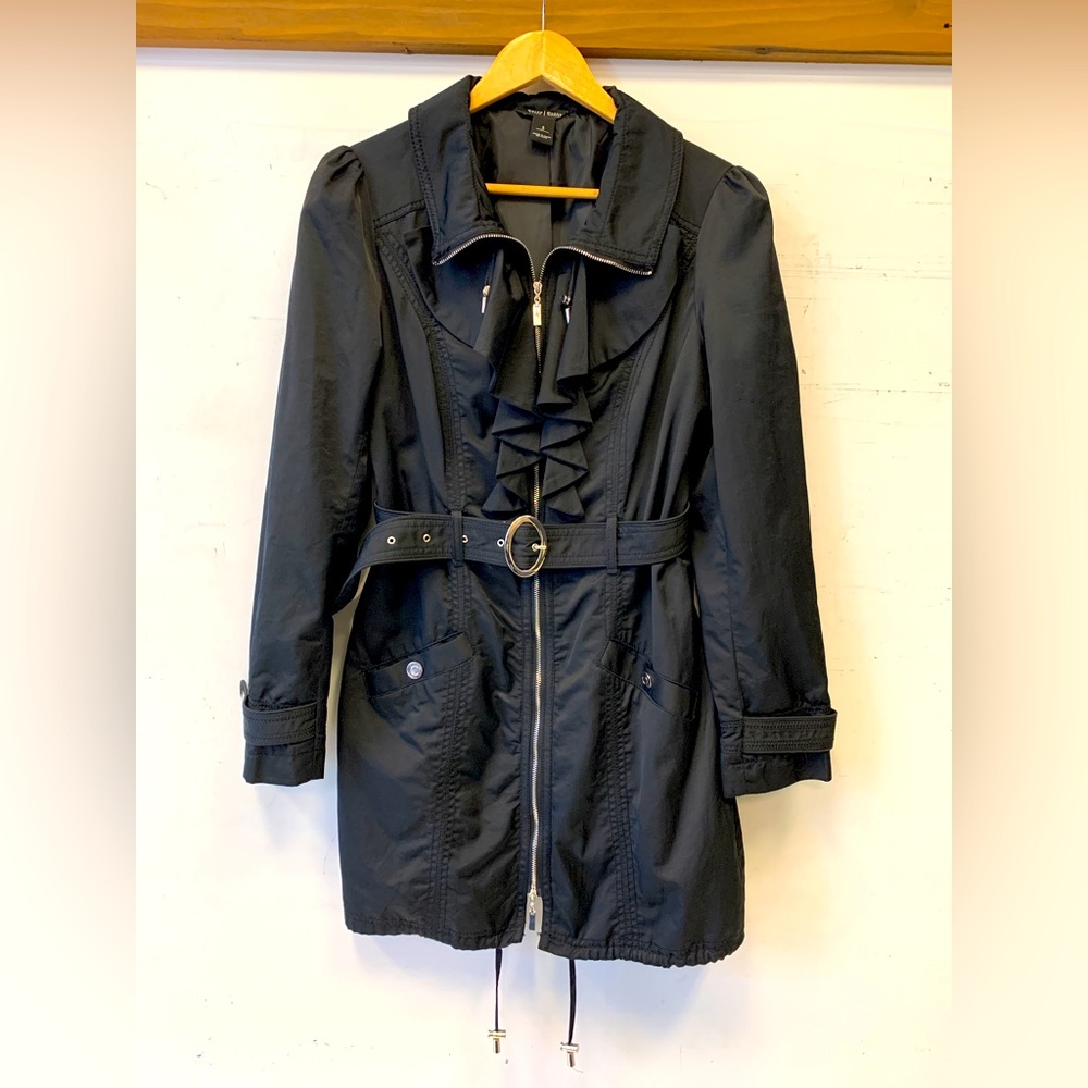 White House Black Market Lightweight Coat Size Small Great Fashion For Fall!